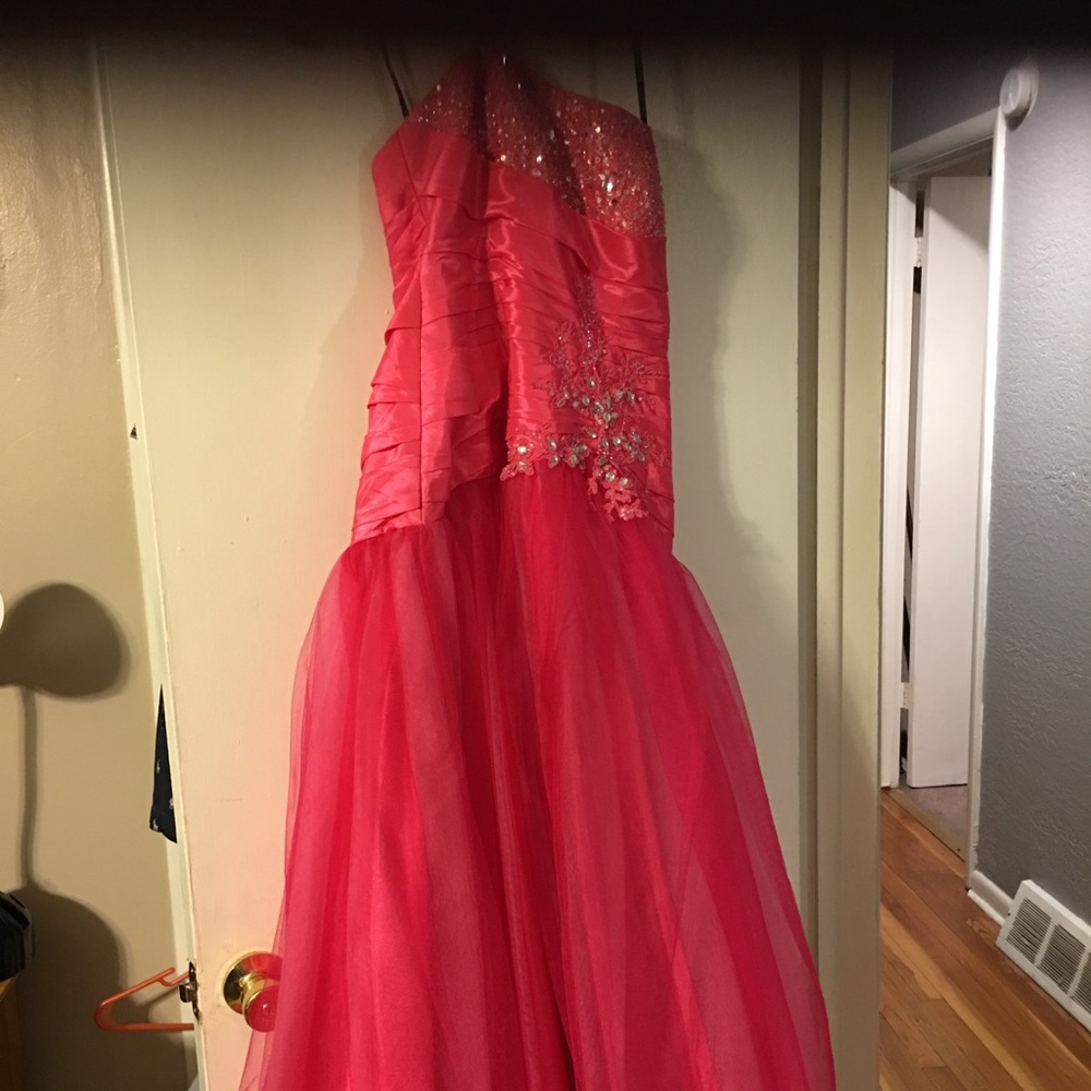 Dress formal